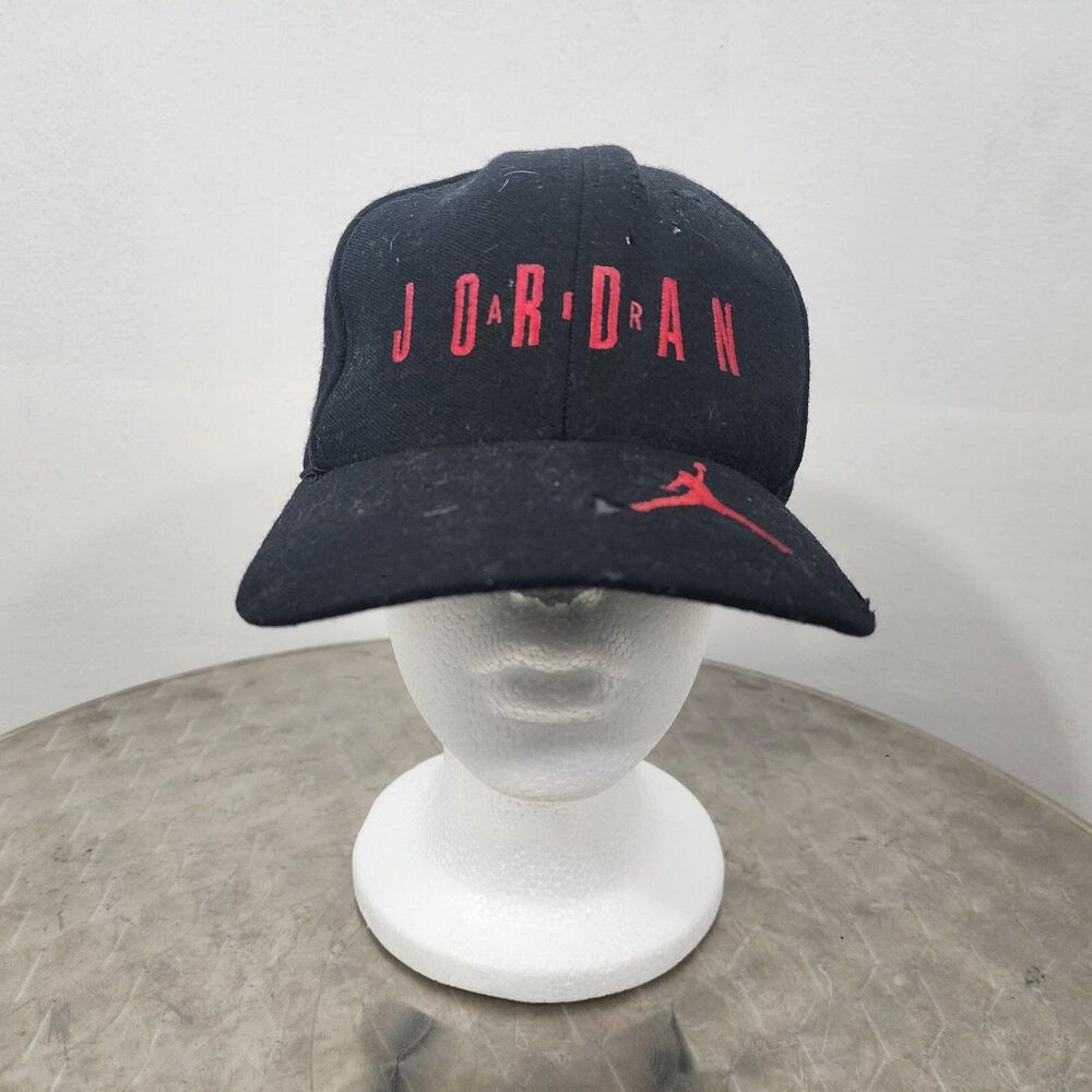 VTG 90s Nike Air Jordan Wool Spell Out Snapback Hat Black Red Cap 560210 Taiwan